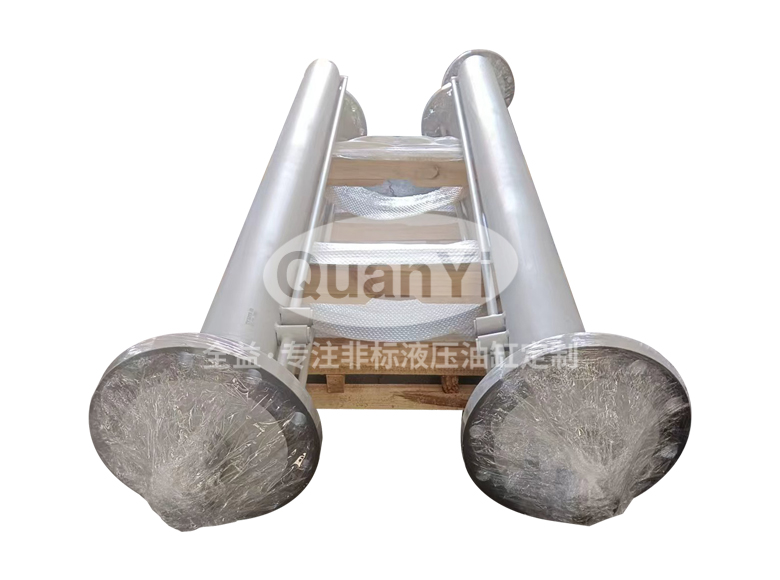 常州全益機(jī)械制造有限公司-壓機(jī)用水平缸 125/90-2180125/90-2180